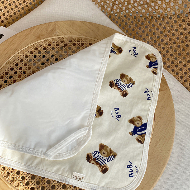 Adorable Bear Menstrual Waterproof Pad - 80x110cm Reusable Protective Bed Mat for Periods