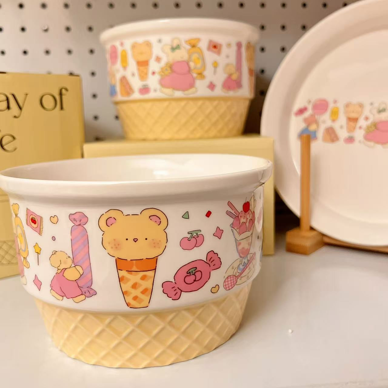Cute Ice Cream Party Ceramic Ramen Bowl – 1050ML Large Capacity, Microwave & Dishwasher Safe