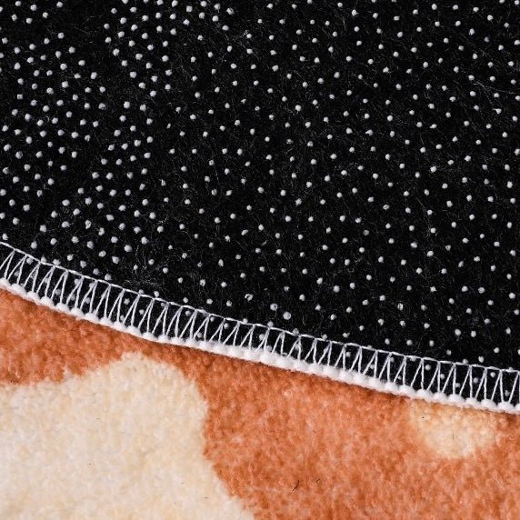 Piggy‘s Cake Plush Bedside Rug | Ultra-Soft 100x100cm Round Carpet | Cozy & Soft Design