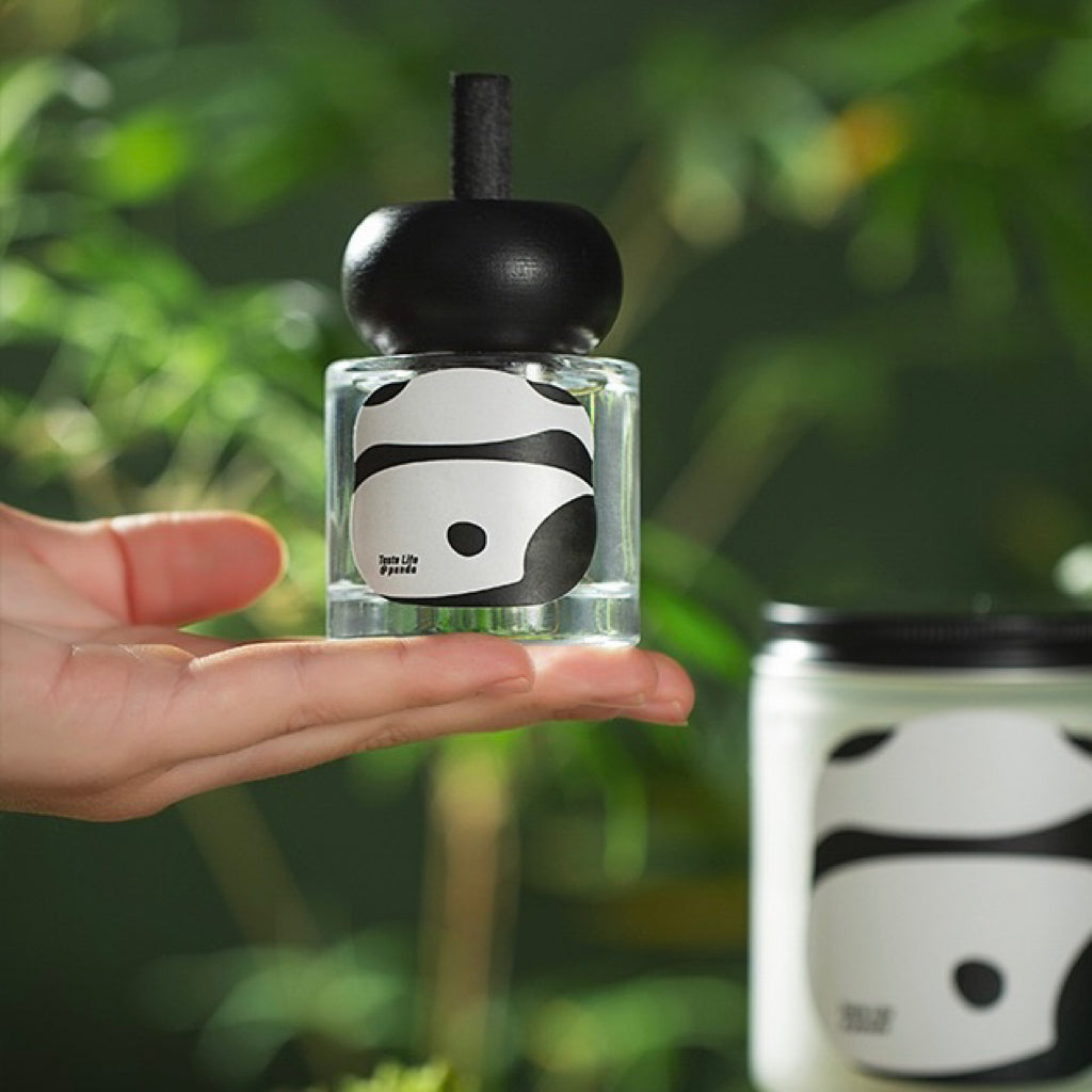 Panda Car Air Freshener Diffuser | 50ml Essential Oil with Diffuser Stick ā Natural Scents for Fresh Car Interior