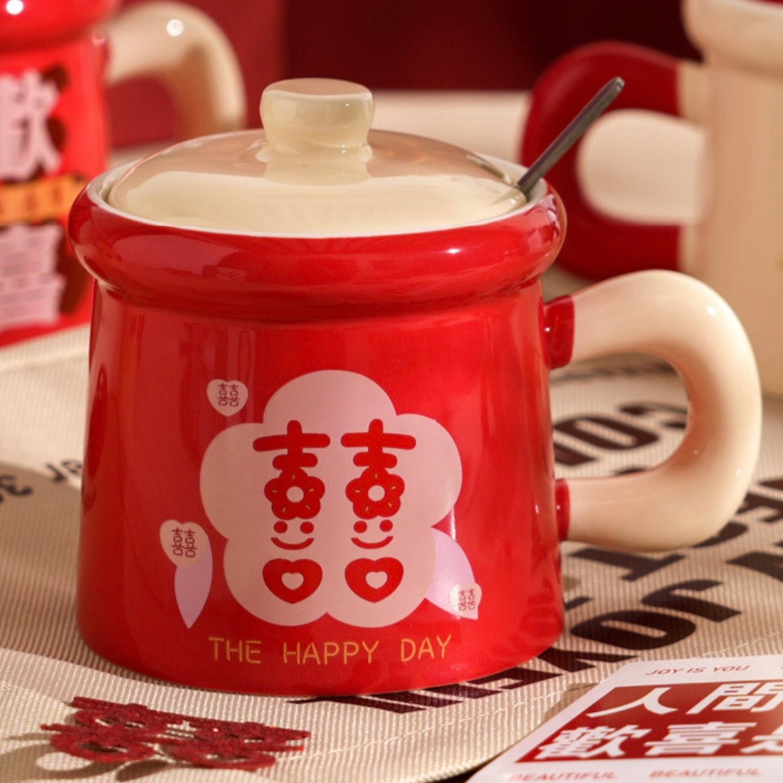 Double Happiness Ceramic Mug Gift Set – Traditional Chinese Wedding Tea Cups with Lids & Spoons