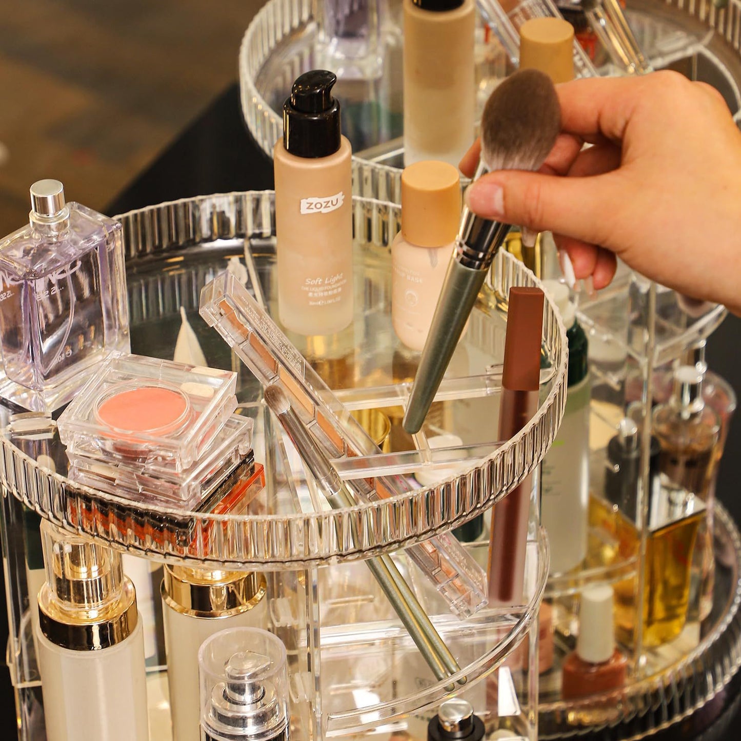 360° Rotating Acrylic Makeup Organizer – Adjustable Multi-Layer Cosmetic Storage Rack
