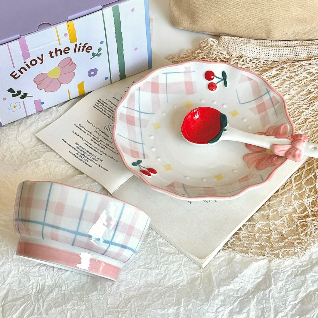 Pink Floral Ceramic Dinnerware Gift Set – Adorable 3-Piece Tableware, Perfect for Gifting
