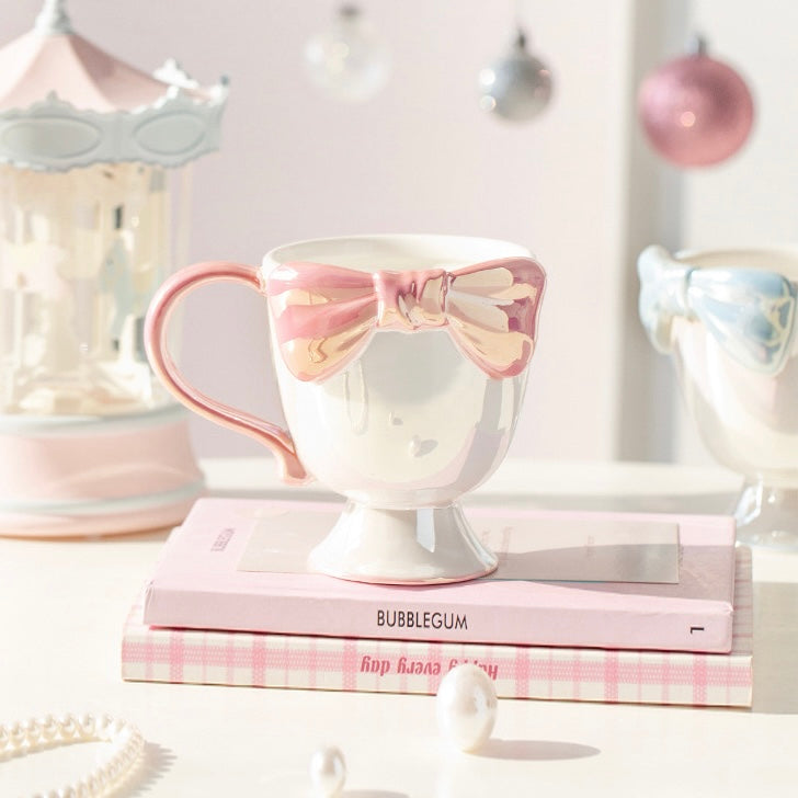 Pearl Glaze Tall Mug with Bow – Elegant Ceramic Coffee Cup, Gift Box Included