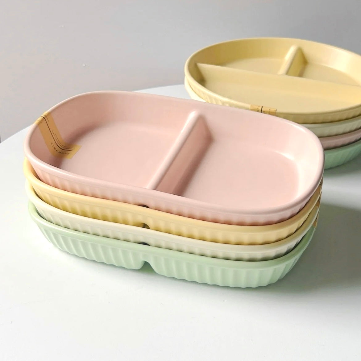 Handcrafted Macaron-Colored Ceramic
Divided Plate – Two-Compartment