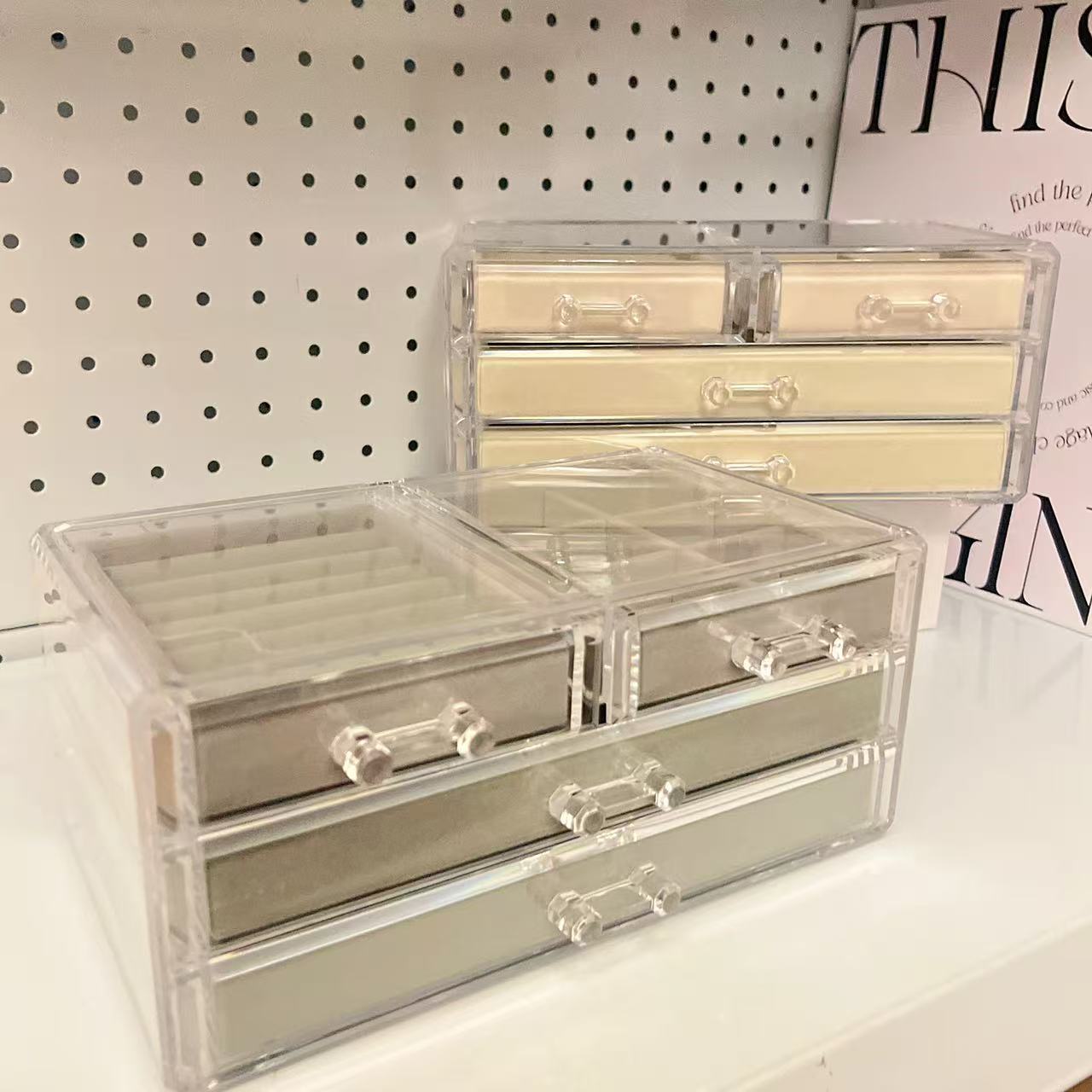 Elegant Acrylic Jewelry Box with 4 Drawers – Velvet Lined Storage for Rings & Bracelets