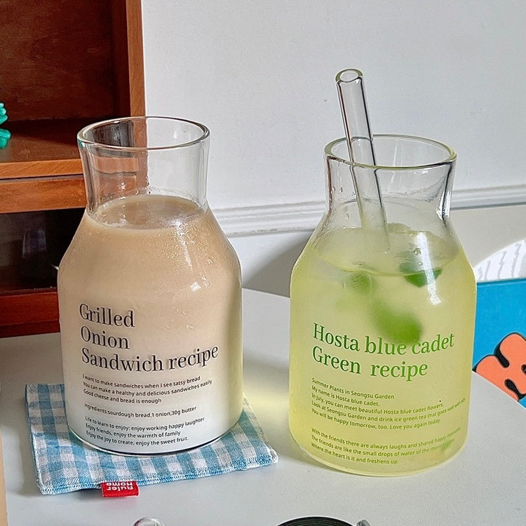 Large Capacity Glass Pitcher with Thick Straw - 650ml, Microwave Safe
